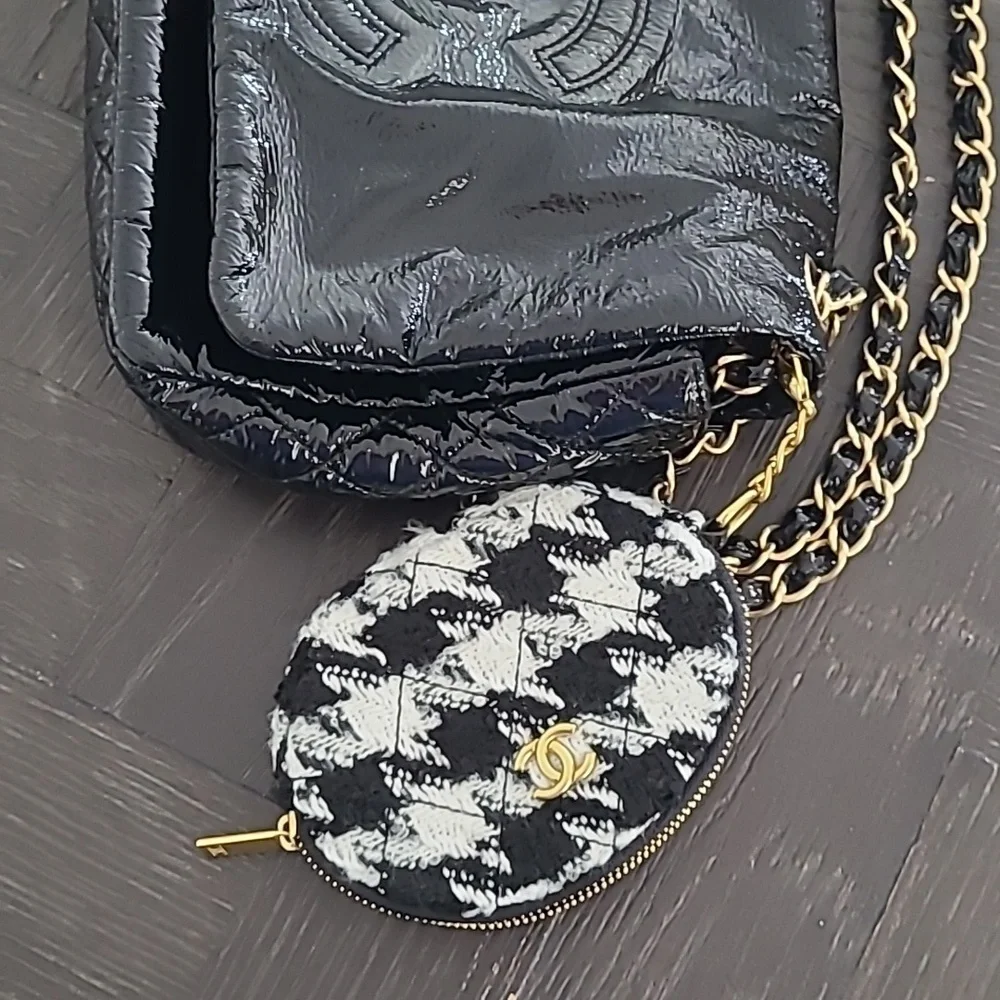 Chanel Tweed Quilted Coin Purse